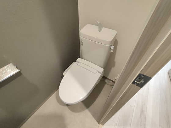 トイレ　※別部屋の写真です