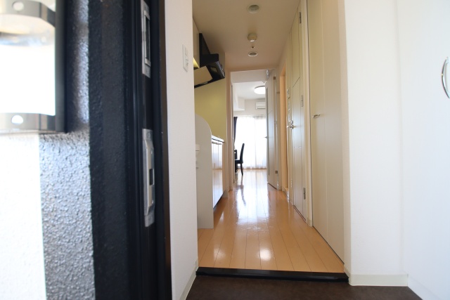 玄関　※別室の参考写真の為、現況優先です。