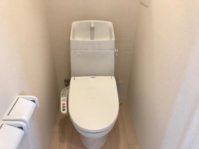 トイレ　シャワー付トイレ