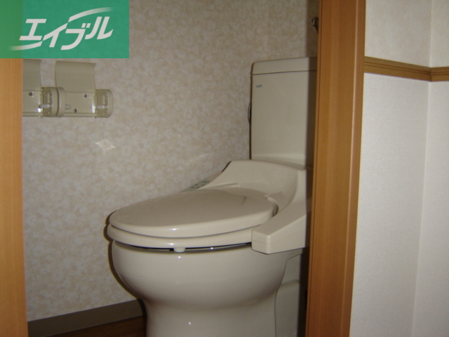 トイレ　シャワー付きトイレ