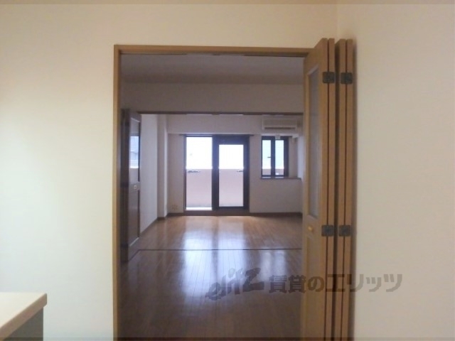 居室・リビング　居室