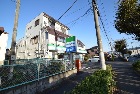 コンビニ　ファミリーマート川口安行店（コンビニ）まで1356m