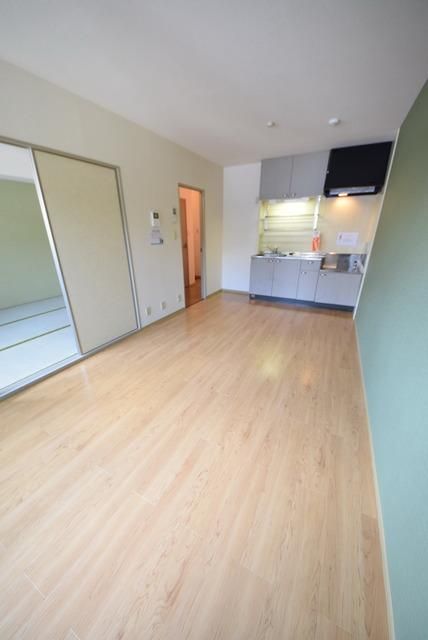 居室・リビング　★お部屋探しは株式会社タウンハウジング東京まで★