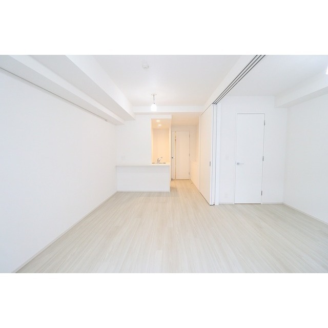 居室・リビング　内観