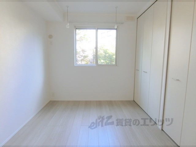 居室・リビング　洋室