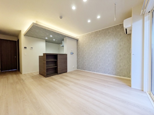 居室・リビング　ＬＤＫ１２．５帖※同間取同内装