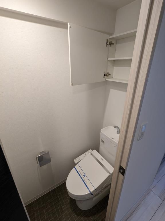 トイレ　清潔感のあるトイレです