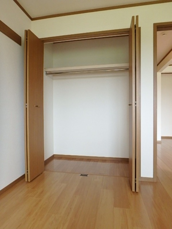 収納　図面と現状に相違がある場合には現状を優先