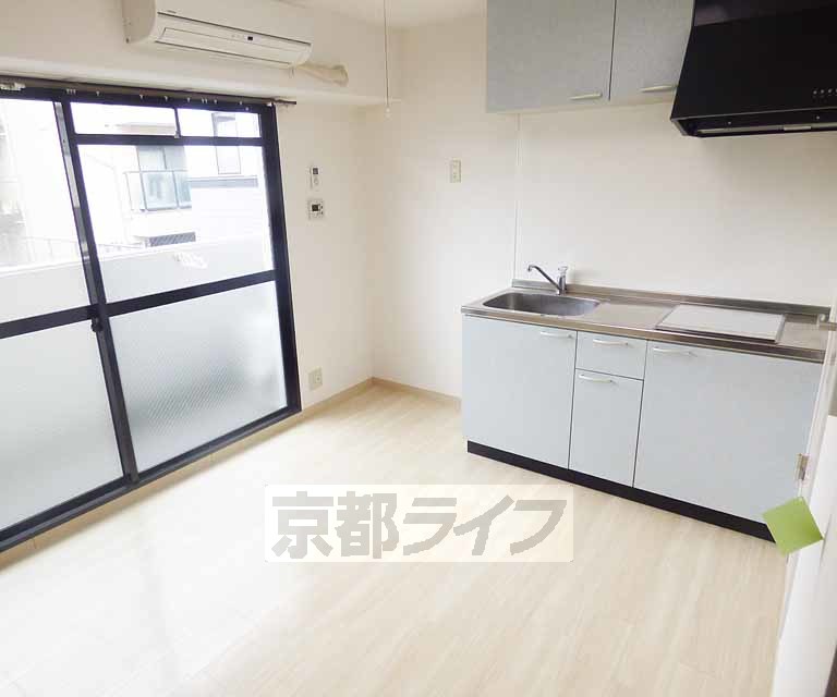 居室・リビング　綺麗な洋室です