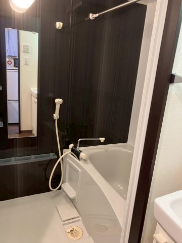 バス・シャワールーム　きれいなお風呂です