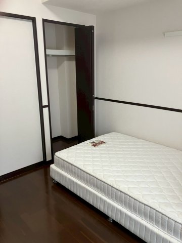 居室・リビング　広々とした洋室です