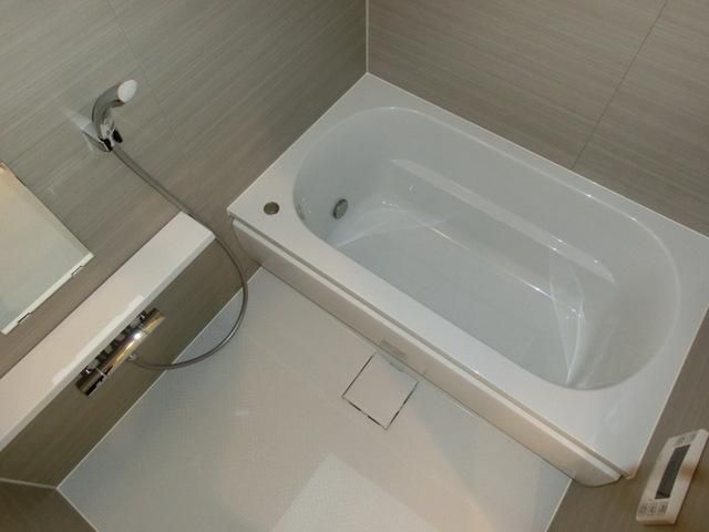 バス・シャワールーム　高級感のあるバスルーム