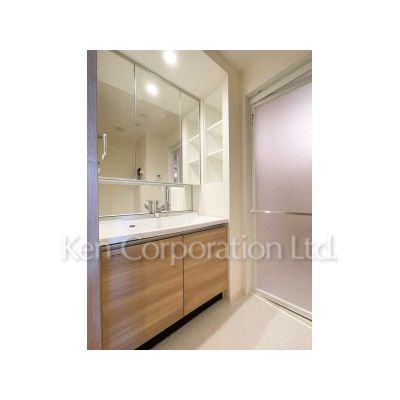 洗面設備　同タイプ2階のお部屋を撮影。仕様が異なることがあります。