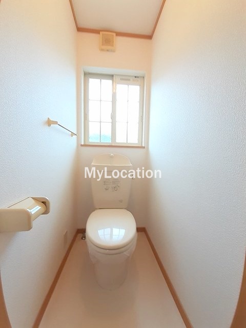 トイレ　☆清潔感のあるトイレです☆