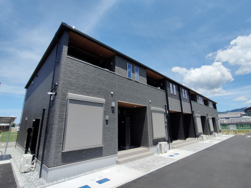 建物外観　ZEHオリエンテッド