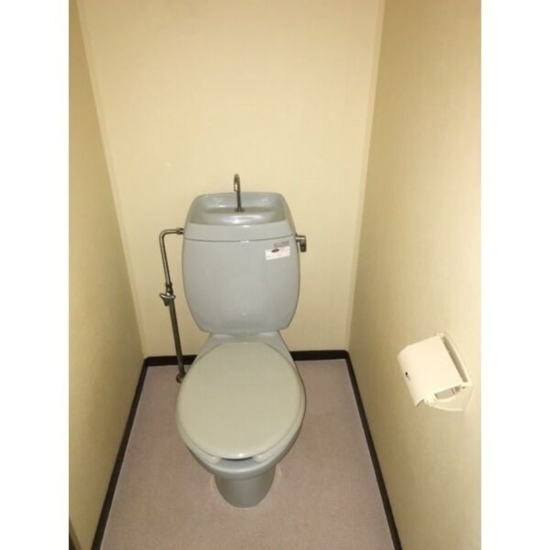 トイレ　図面と現状に相違がある場合には現状を優先