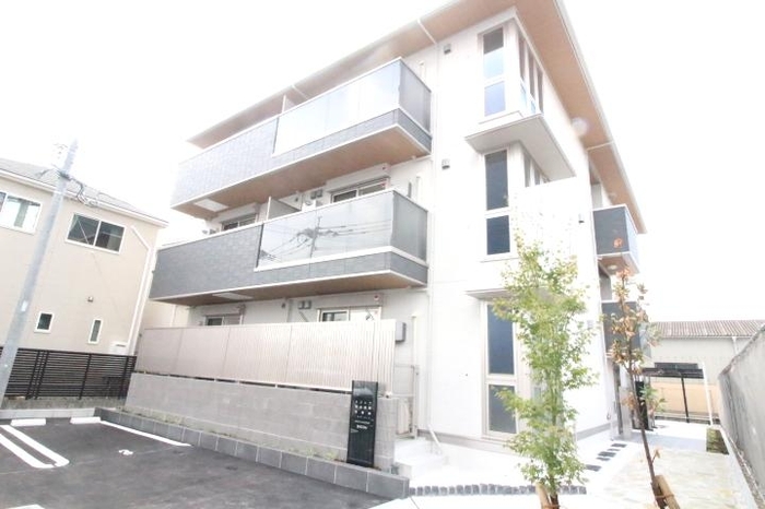 トリシア博多麦野 壱番館