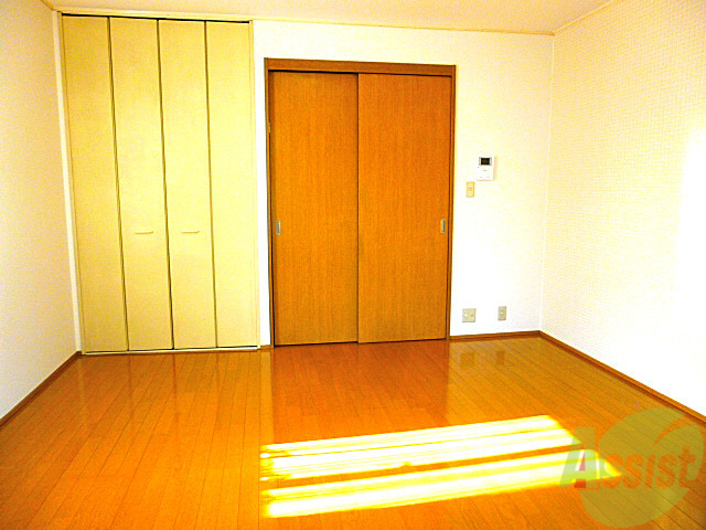 居室・リビング　リフォーム済み、ピカピカのお部屋です