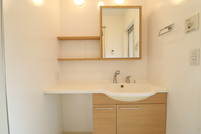 洗面設備　洗髪洗面化粧台