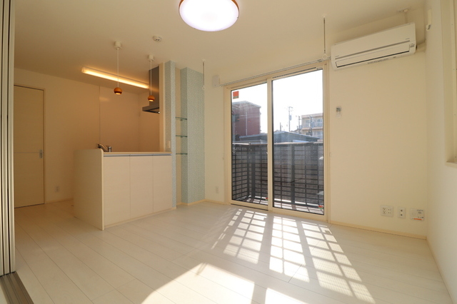 居室・リビング　リビング