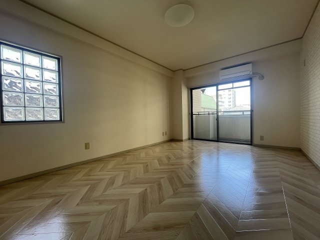 居室・リビング　おしゃれな居間です