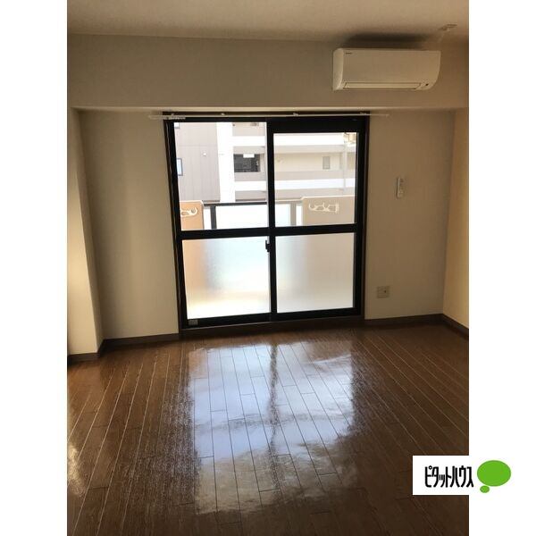 居室・リビング　他号室の写真です。