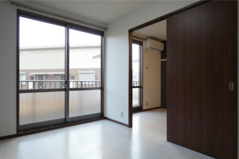 居室・リビング　図面と現状に相違がある場合には現状を優先