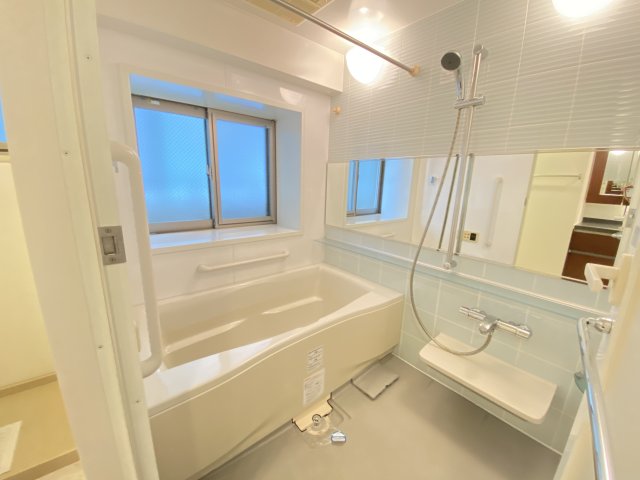 バス・シャワールーム　同一タイプです。