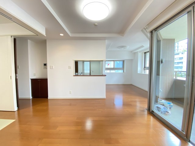 居室・リビング　同一タイプです。