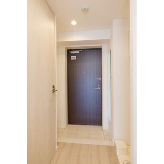玄関　※写真は同タイプ住戸です。
