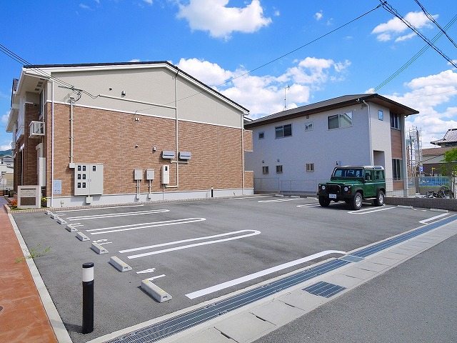 駐車場　駐車場があります