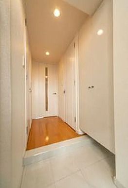 玄関　同タイプ部屋　参考写真です