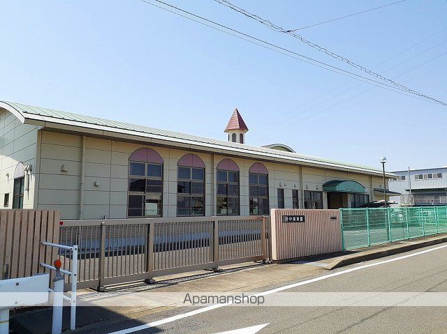 幼稚園・保育園　小牧市立　　村中保育園（幼稚園・保育園）まで300m