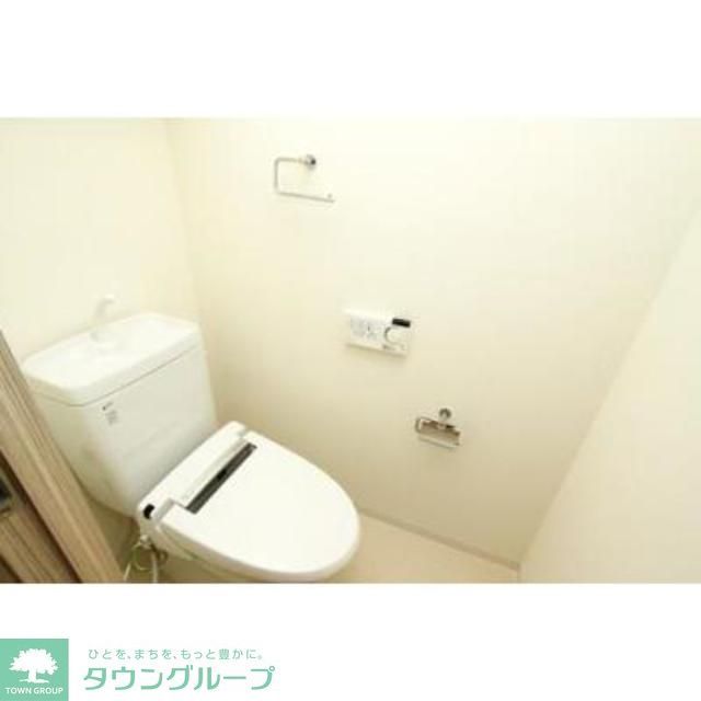 トイレ　※写真は同タイプ住戸です。