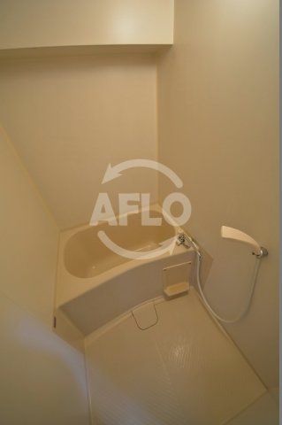 バス・シャワールーム　ノイエス大江四天王寺 　浴室