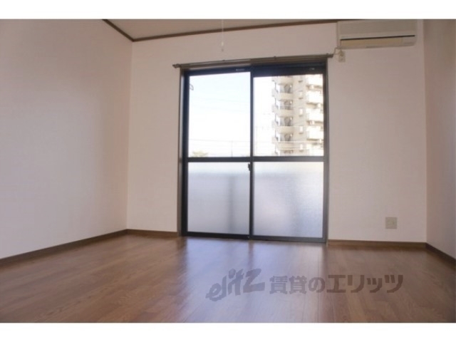 居室・リビング　洋室