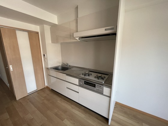 キッチン　※別部屋の写真です