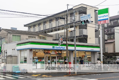 コンビニ　ファミリーマート大田東糀谷店（コンビニ）まで245m