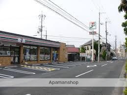 コンビニ　セブンイレブン（コンビニ）まで731m
