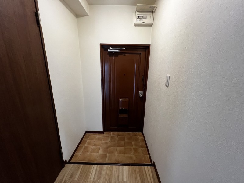 玄関　玄関はこちら