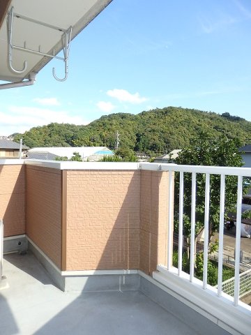 バルコニー　バルコニーがあります