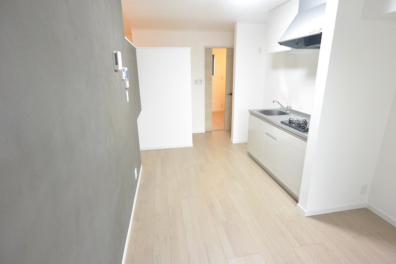 居室・リビング　フローリング仕上げ