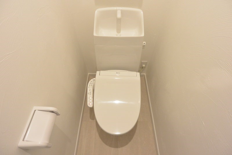 トイレ　トイレ