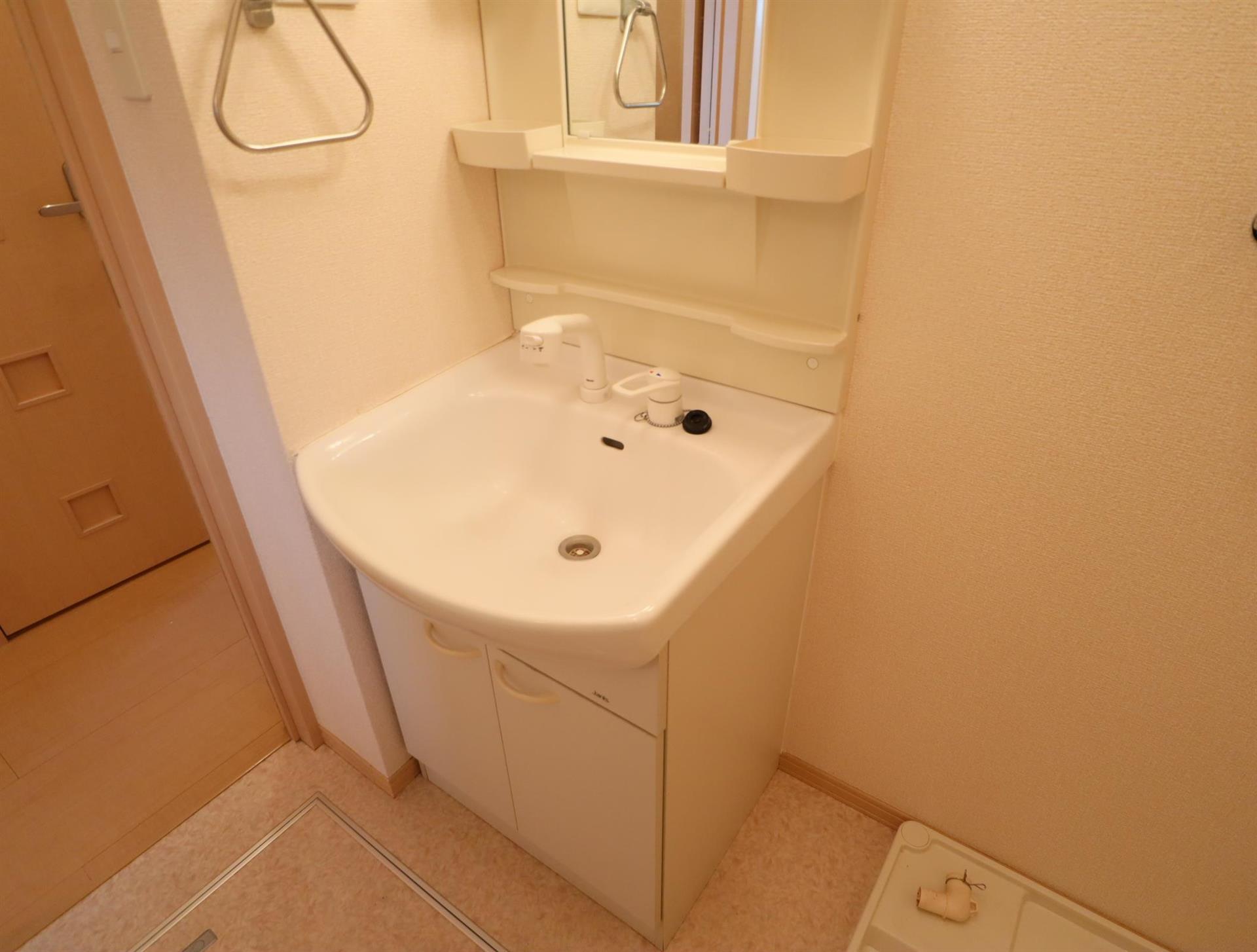 洗面設備　洗面化粧台