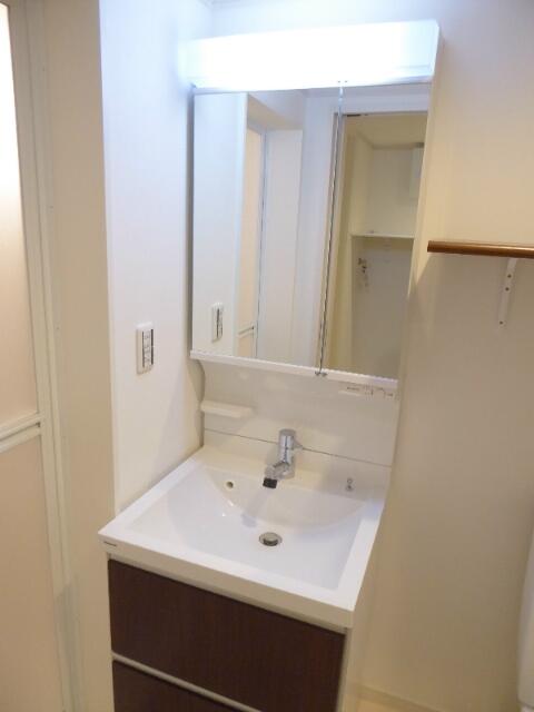 洗面設備　独立洗面台つきのお部屋です！