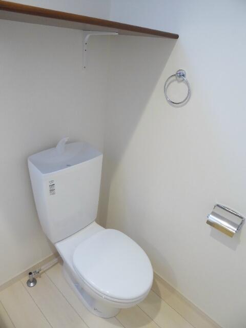 トイレ　バストイレ別