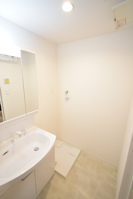 洗面設備　※同タイプのお部屋の写真です。