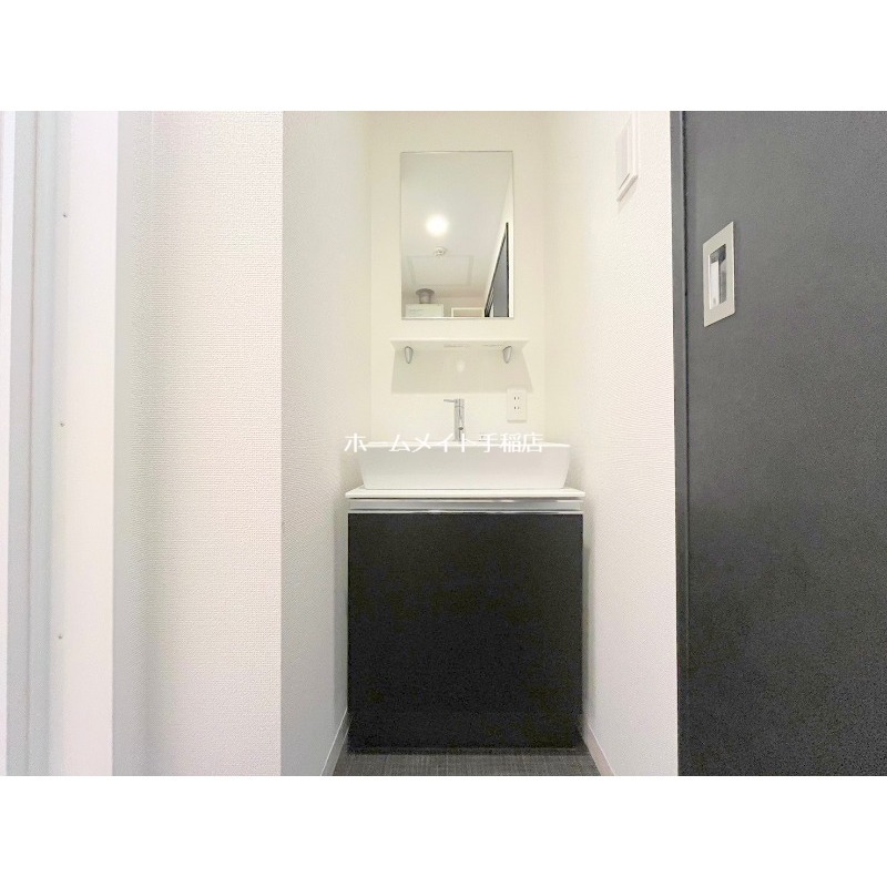 洗面設備　お洒落な洗面台です！