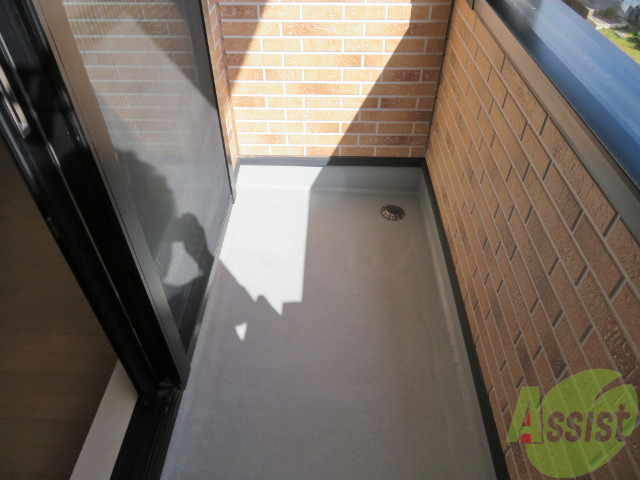 バルコニー　バルコニーです。たまには景色を楽しんではいかがでしょうか。