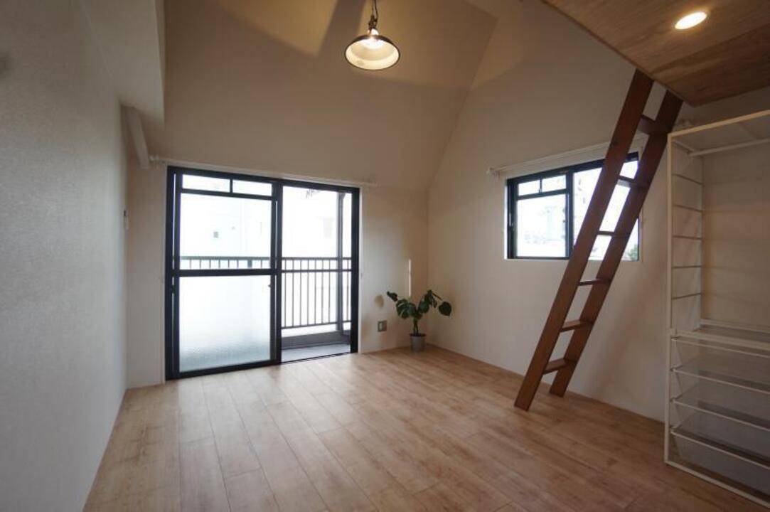 居室・リビング　リビング